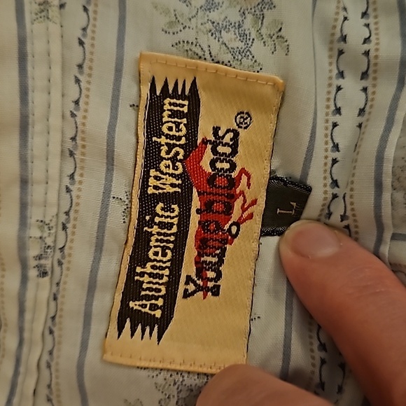 Vintage YOUNG BLOODS Cowboy Core Floral Western Oversized Snap Shirt - Picture 6 of 8